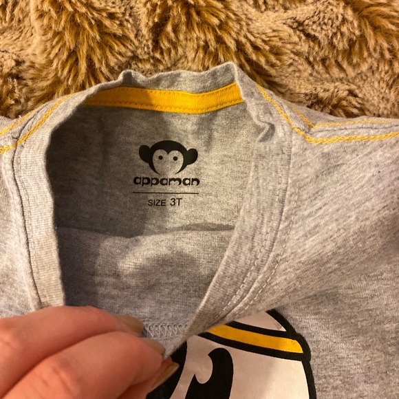 Like new Kids Appaman ghost long sleeve graphic tee, boys in size 3T - Picture 2 of 4